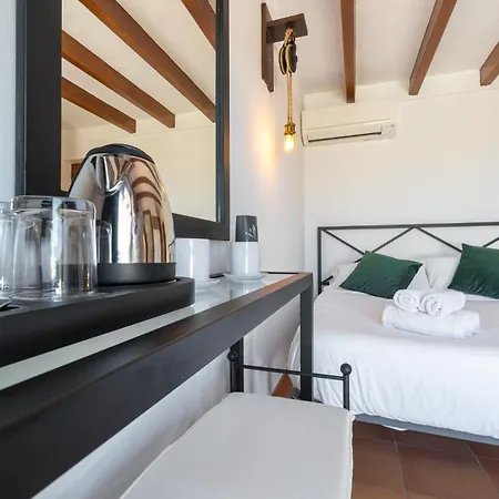 Gæstehus Restaurante Pou Des Lleo Sant Carles de Peralta